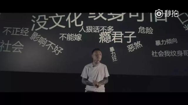 40岁柳岩终于改走清新风了，柳岩一改往日的风格