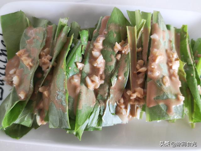 油麦菜凉拌怎么做好吃，油麦菜10种吃法油麦菜怎么凉拌（淋上这样的酱汁）