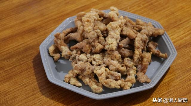 糖醋里脊肉的家常做法，家庭糖醋里脊肉的家常做法（大厨分享糖醋里脊的做法）