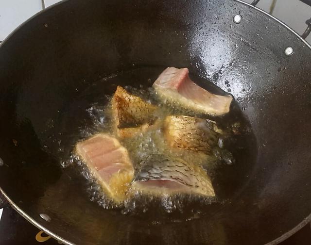 教你几个厨房烹饪小技巧，5个超实用的烹饪窍门