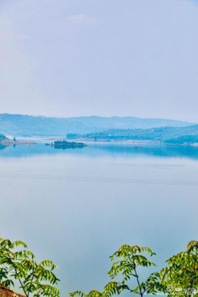 李庄黄河大堤风景区，黄河边青山绿水