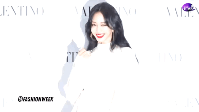 宋轶胡歌谁最强，30岁的宋轶凭什么成为万千少男的女神
