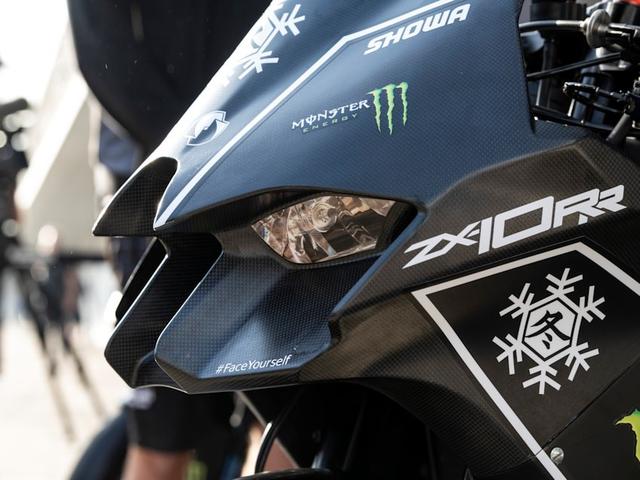 川崎zx-10r最新款，、H2旅行版和ZX-10R