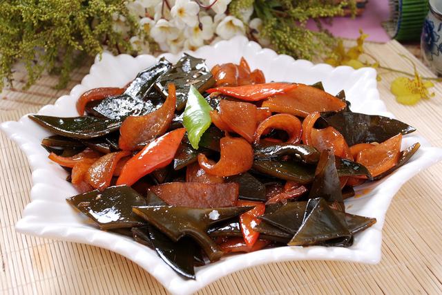 海带怎么做好吃，简单又好吃的海带做法（10分钟就能做一大锅）