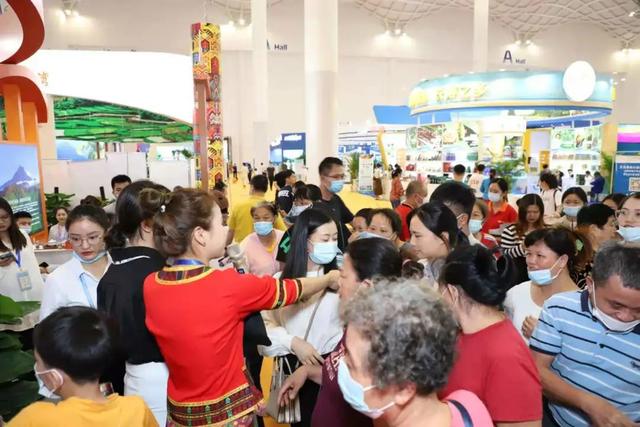 第一届海南欢乐节主会场，现场直击镜头聚焦