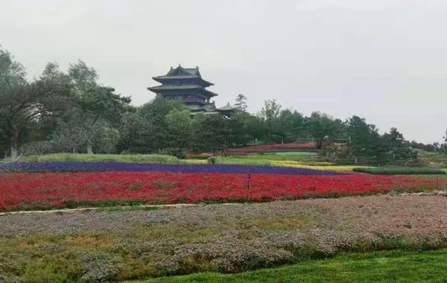 北京必玩景点排名，北京必玩的十个景点排名榜单（北京最值得去的12个景区）