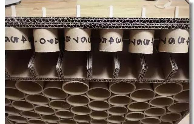 纸箱手工制作大全，纸箱手工制作大全环创（用纸箱就能做的5个桌面小游戏）