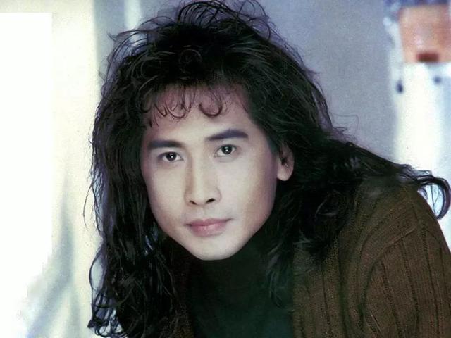 历年十大流行歌曲1990-2000，19901999十年风雨十年歌