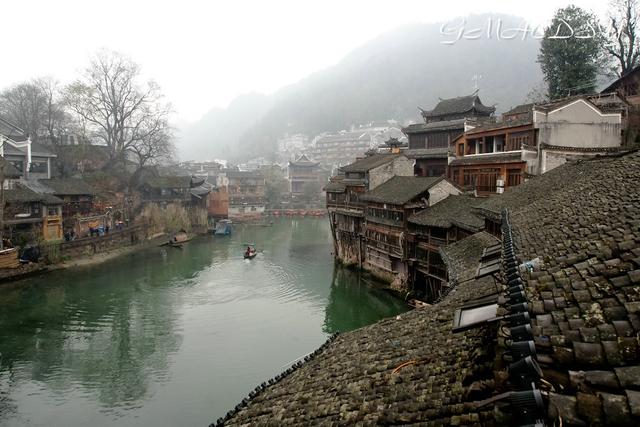 湖南凤凰古城旅游推荐，史上最全的湖南凤凰古镇自助游攻略