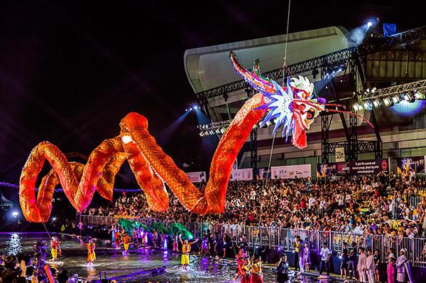 新加坡华人比例，现在新加坡华人的现状（新加坡华人占70%）