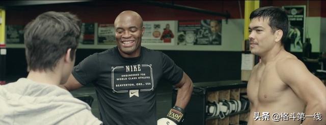 ufc第100期比赛，当年“骨头”琼斯只能为他做配角