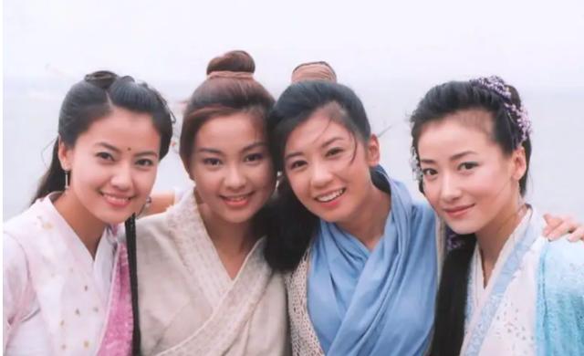 高圆圆周芷若剧照，周海媚版周芷若剧照（才明白高圆圆为何能凭借这个角色）
