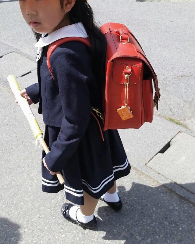 中学生适合什么书包，<Deuter>Ypsilon优习护脊中学生书包