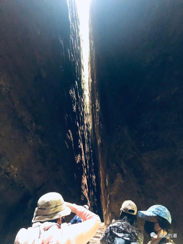 闽北之行武夷山一线天，武夷山旅记（武夷山：我家最窄仅30厘米）