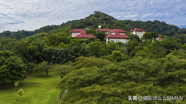 世界三大清真寺是哪三个，世界第三大清真寺缘于国王的梦