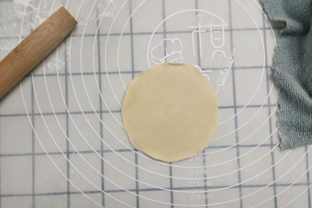 素菜盒子怎么做好吃，不用和面2分钟一锅