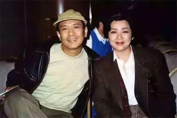 纪宝如身高有多高，悲惨的纪宝如：5岁出道