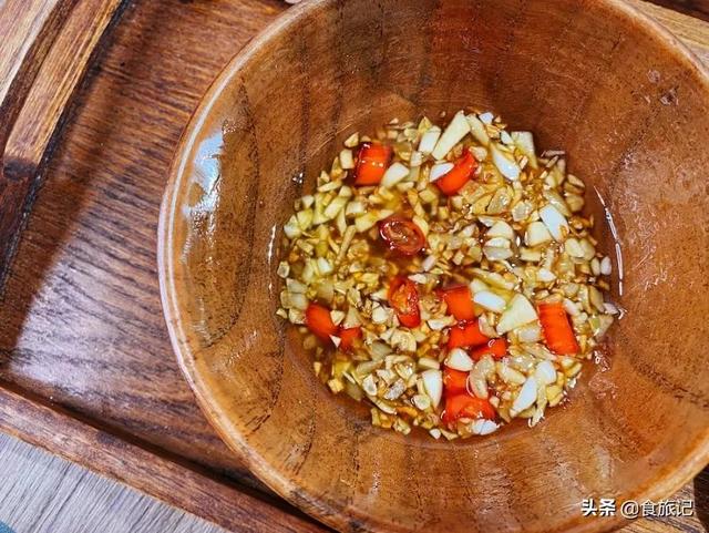 万能蘸料汁做法简单，拌鞋底子都好吃的7款万能蘸汁酱料大公开