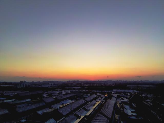 无人机买哪种好，新手最适合买的无人机（无人机航拍注意事项及新手购买无人机推荐）