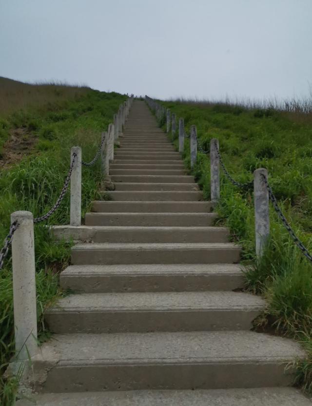 武功山旅游攻略，武功山旅游攻略一日游（江西武功山\u0026仙凤三宝亲子游记）