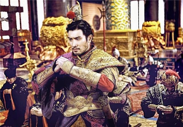 三国唯一打败吕布的人是李进，真正诠释高手在民间