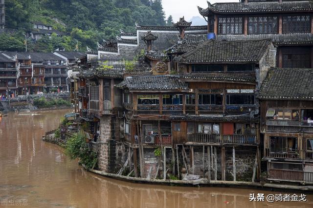 凤凰古城住宿推荐，凤凰古城内住宿推荐（凤凰古城）