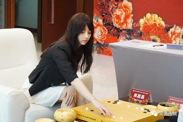 中澳混血围棋手黑嘉嘉，千年仅一人的美女棋士