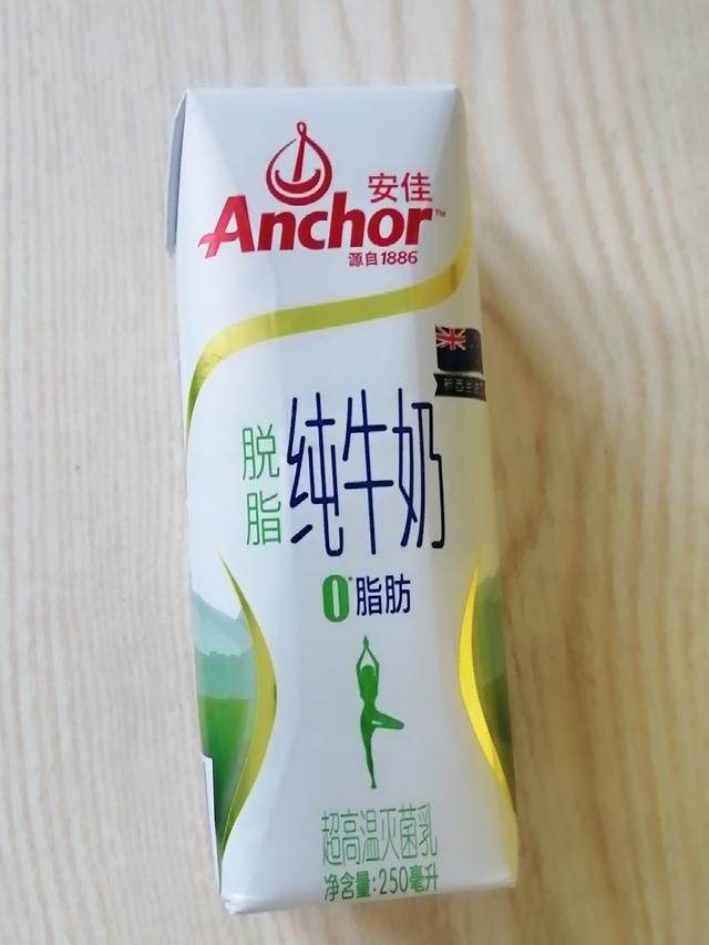 有什么比较推荐的脱脂纯牛奶，牛奶品牌和种类多如牛毛