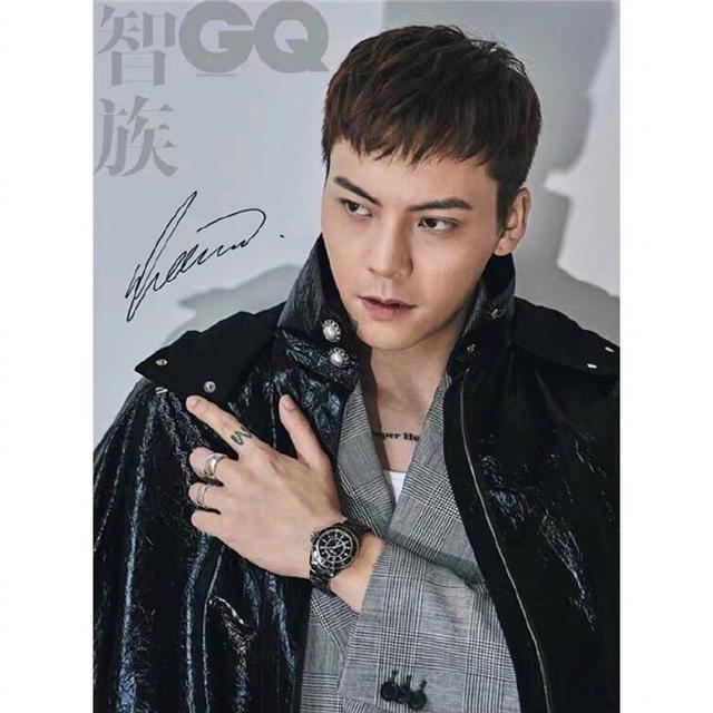 陈伟霆图片最帅的图片，盘点陈伟霆帅气的八款发型（陈伟霆适合什么发型）