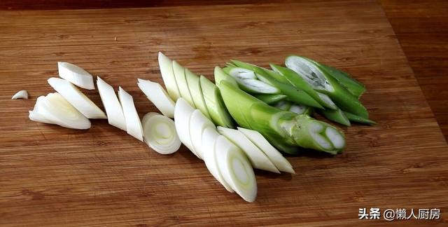 牛肉怎样炒好吃，爆炒牛肉怎么炒又嫩又好吃