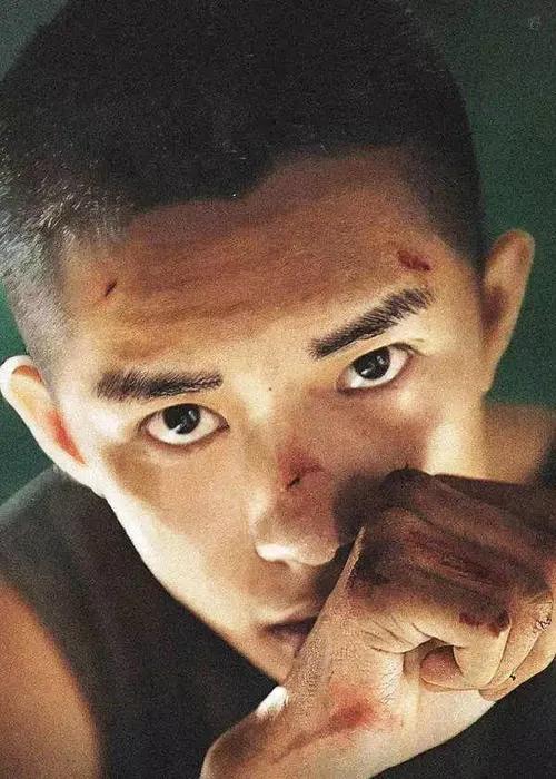 盘点男明星剃光头，那些男星的光头造型