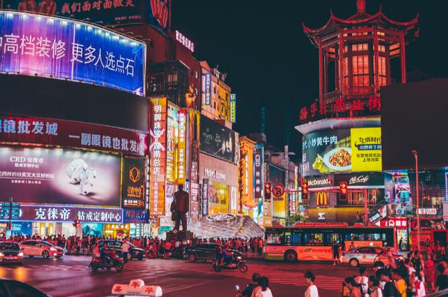  长沙有什么好玩的旅游景点，长沙市哪些旅游景点值得去（最值得去的10个景点）