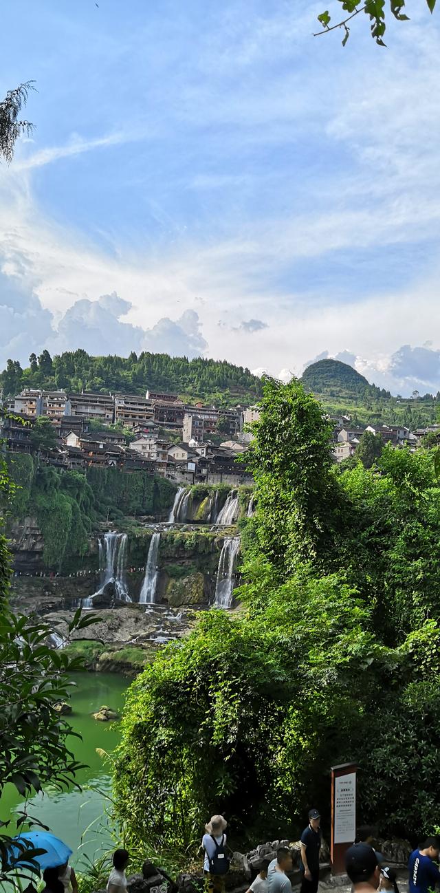 芙蓉镇旅游攻略，自驾游芙蓉镇旅游攻略图（芙蓉镇旅行功略）