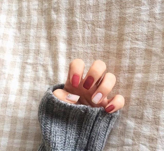 好看的显白的纯色美甲推荐，好看又显白系列美甲