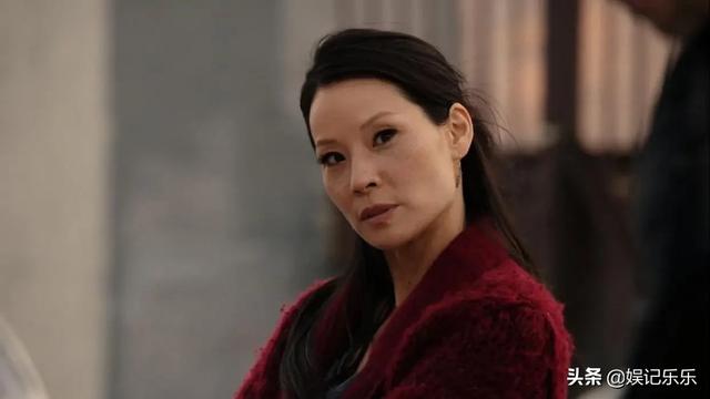 刘玉玲与孩子日常生活，身高仅1.57米的霹雳娇娃