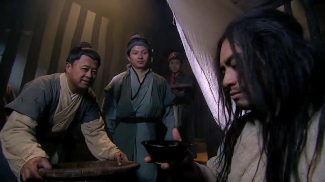 水浒传中高俅最多排第三，水浒传高俅绰号性格特点