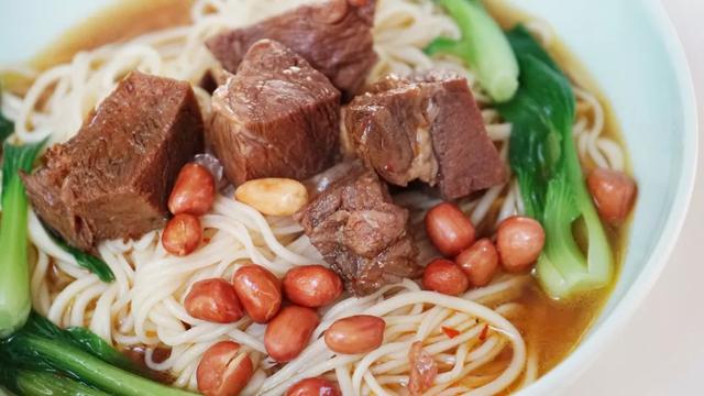 杭州人气最旺的小吃，杭州6家必吃老字号美食