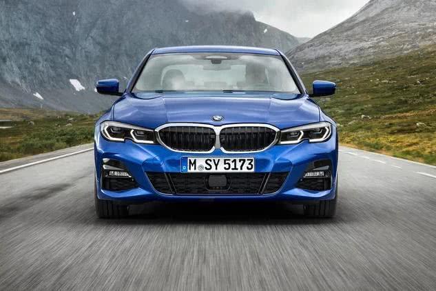 内饰连国产车都不如，宝马3系到底有什么好？