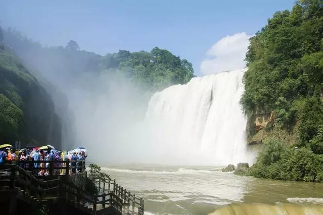 贵州比较适合自驾游的公路，看尽贵州山水风光和少数民族风情