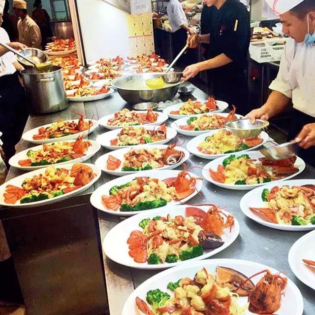 年夜饭菜单吉祥菜名，年夜饭寓意吉祥凉菜菜名大全（6样“吉祥菜”记得摆上桌）