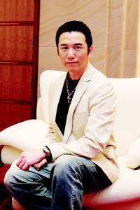 渣男鼻祖温兆伦，温兆伦一生（“渣男始祖”登上《披哥》引发回忆杀）