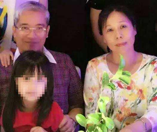 男人没钱没权之前，老公以权谋私强占房产（男人没钱没权长得丑不可怕）