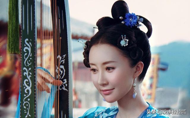 曾经她主演的两部电视剧不太看好，演的电视剧不是最后死了就是不能和心爱的人在一起
