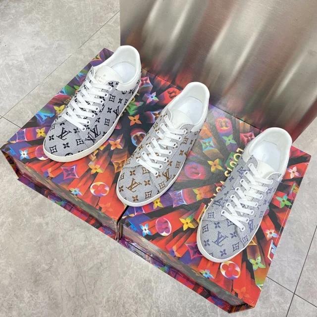 成都奢侈品打折，全球最大奢侈品折扣店入驻成都