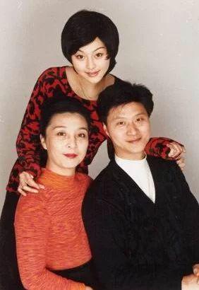 明星与父母合照，杨迪刘诗诗