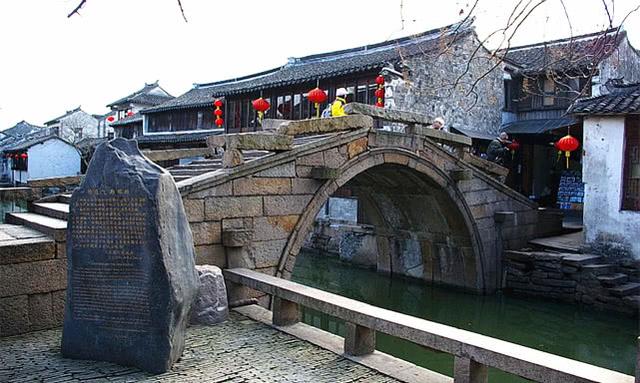 江南最地道的5个古镇，走进江南水乡的6个绝美古镇里