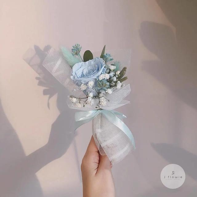 手捧花怎么包装,包生日礼物怎么包装