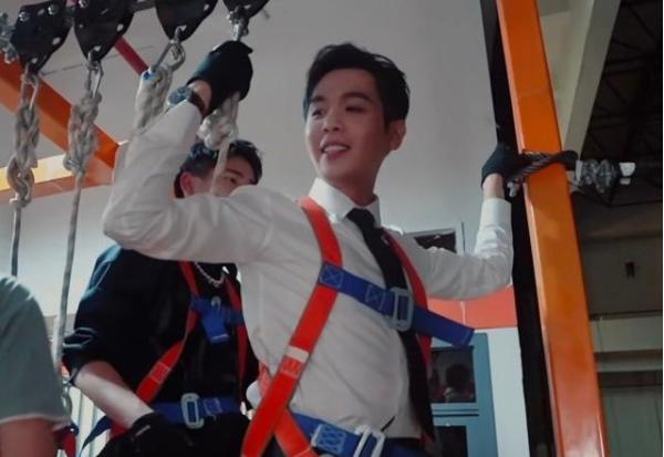 刘昊然张若昀互动，《大侦探8》第十二案剧照