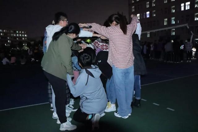 趣味素质拓展游戏策划，素质拓展活动趣味游戏