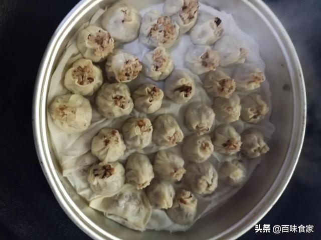 在家也能做出美味的烧麦，我家吃烧麦从不买